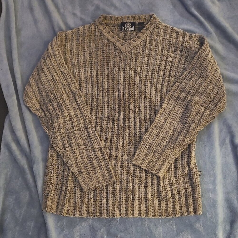 Girl's comfy RAMBOI M-L size thick Chenille sweater